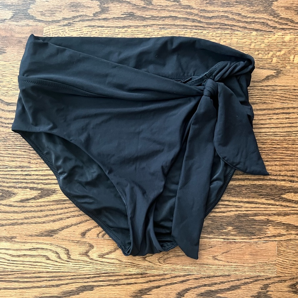Women’s Calia swim bottom size medium
